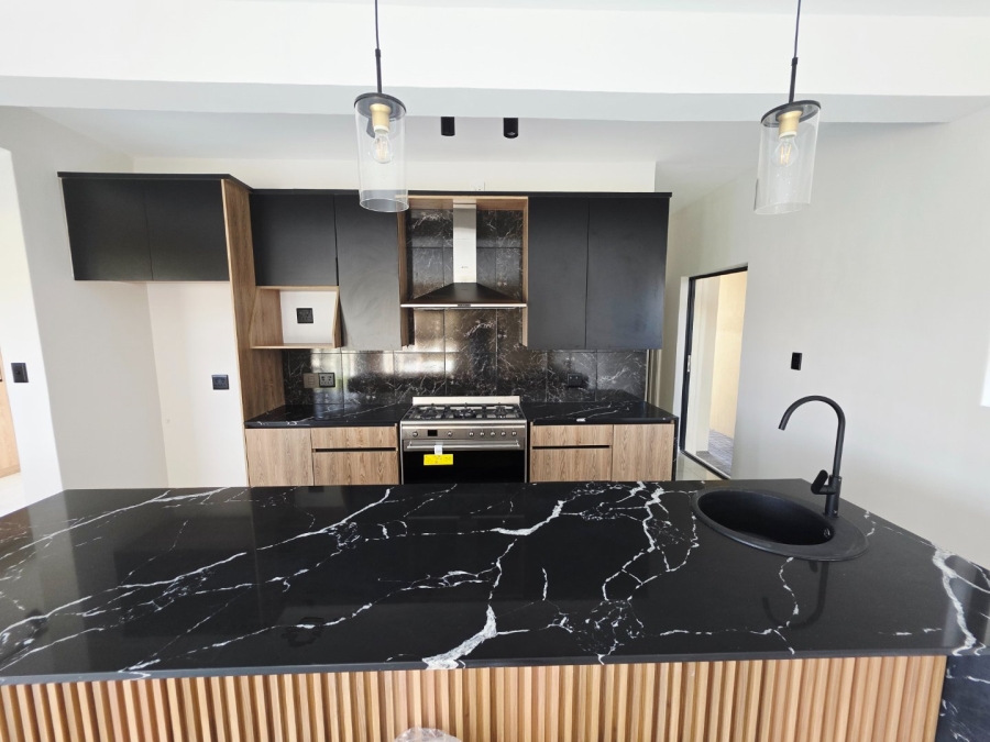 4 Bedroom Property for Sale in Sandown Western Cape